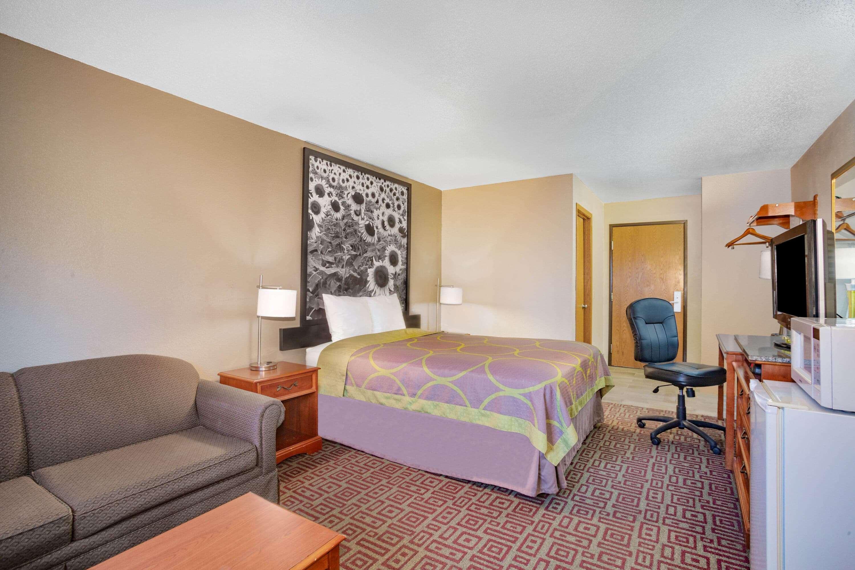 Super 8 By Wyndham Fort Madison Εξωτερικό φωτογραφία